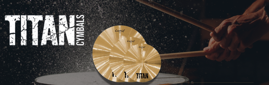 BANNER TITAN